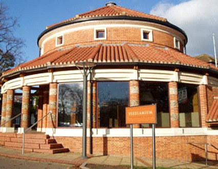 St Albans Hotels: Book from only £35.00 per person!